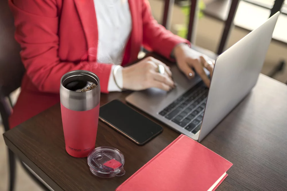 20 Oz. Tied Tumbler Travel Mug
