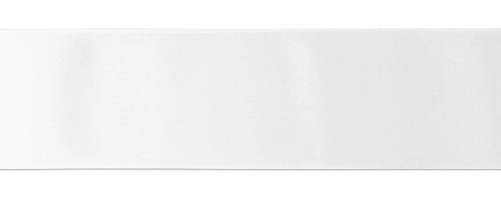 Ruban de satin de 6" avec badge (Brillance - Finition spéciale)