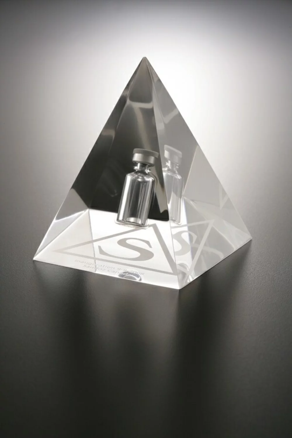Lucite Embedment 4-Sided Pyramid Paperweight