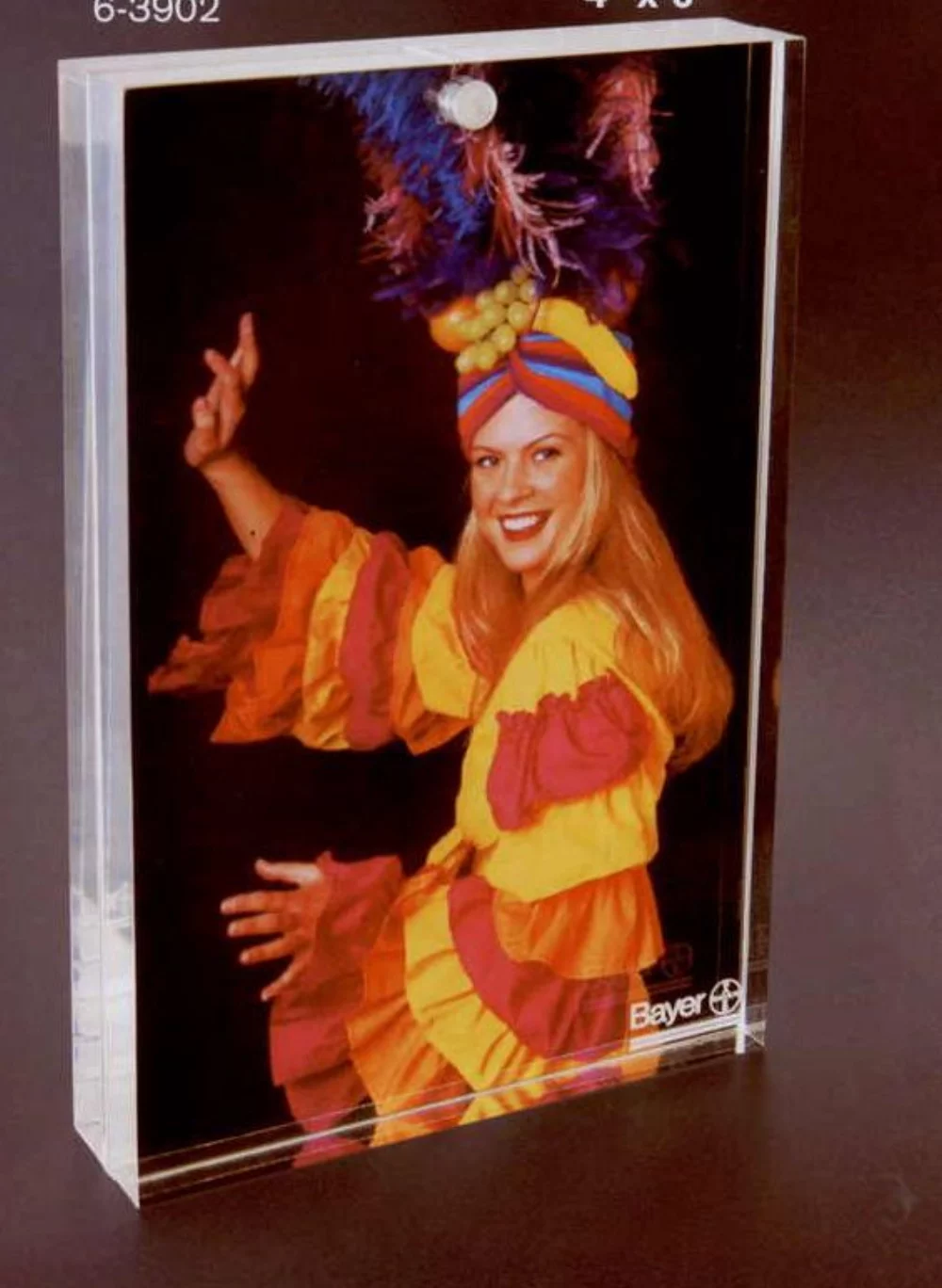 Small Magnetic Picture Frame (4"x6"x1")