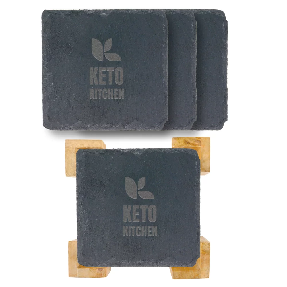 4 dessous de verre carrés en ardoise dans un support en bambou