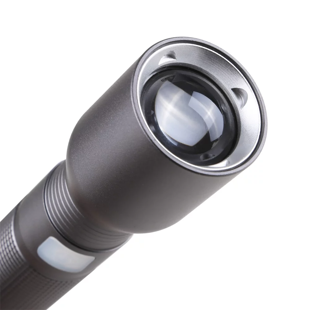 reNew Zoom Rechargeable Flashlight With Case