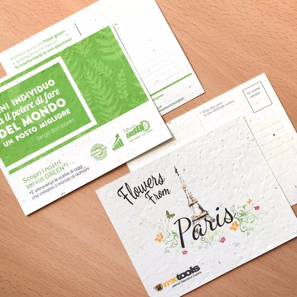 Petite carte en papier ensemencé, recto-verso