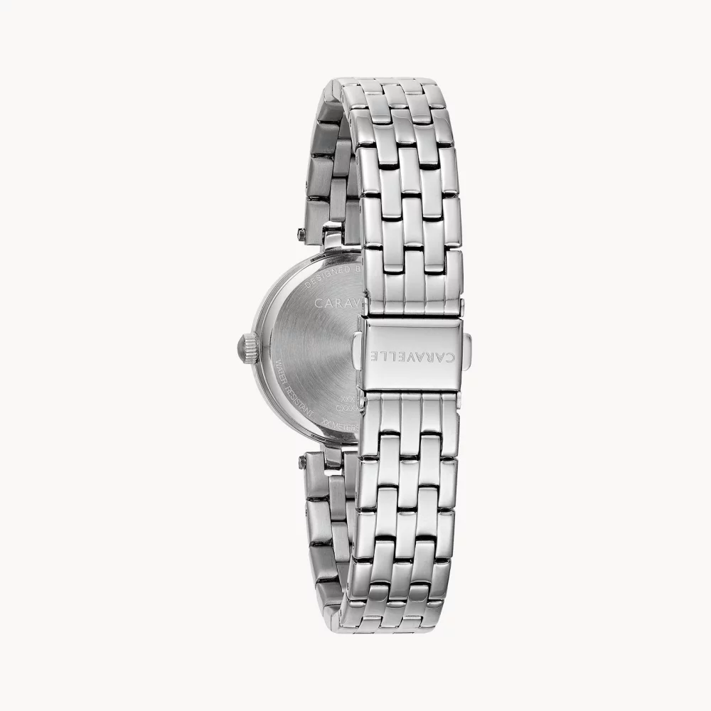 Montre moderne pour femme de la collection Caravelle® en argent avec cristaux.