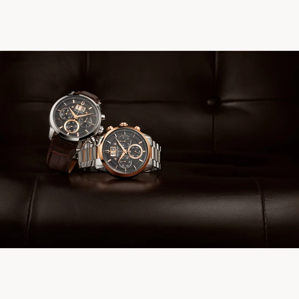 Montre chronographe pour hommes de la collection classique Bulova® Sutton avec accents en or rose.