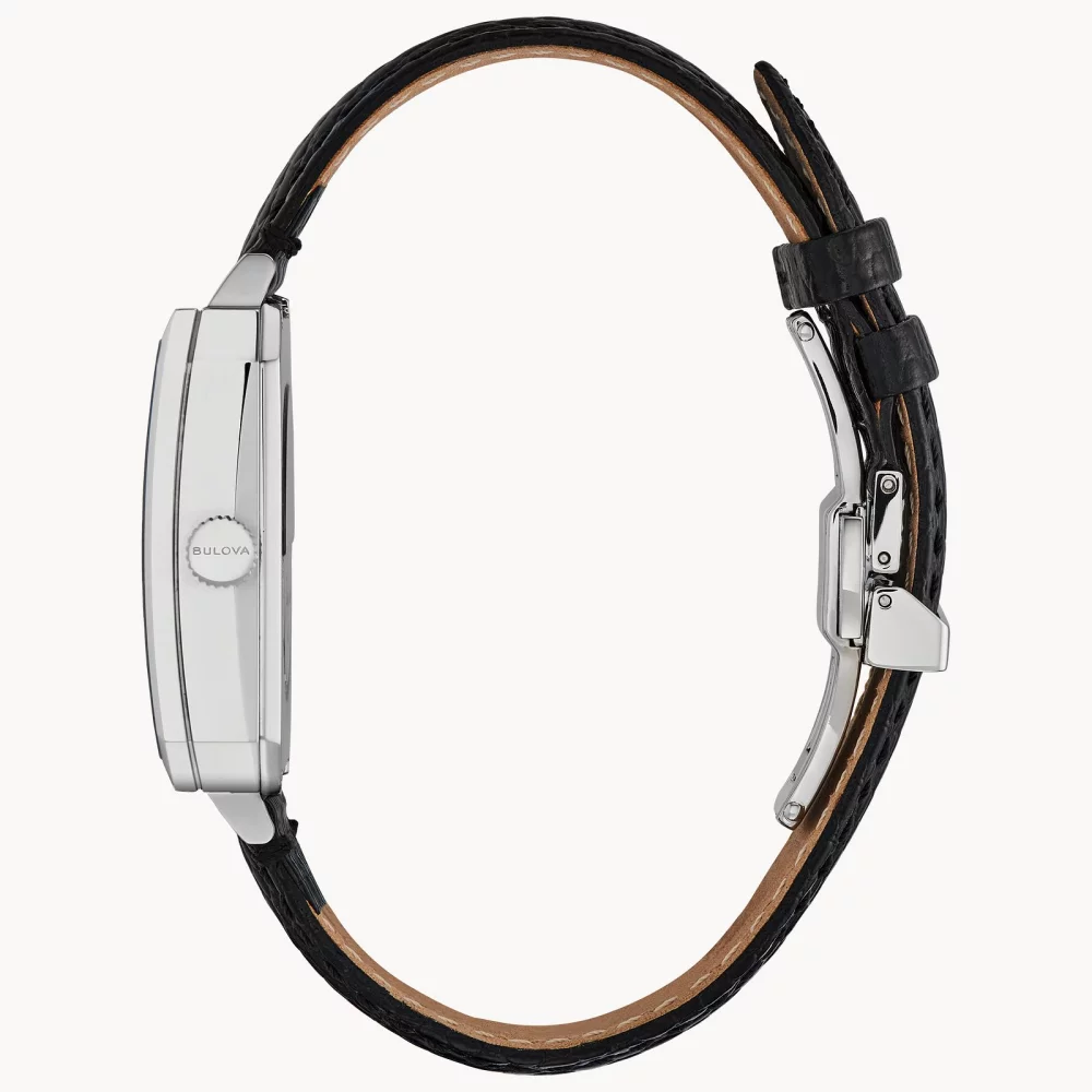 Montre automatique Breton pour homme de la collection Joseph Bulova® avec cadran rectangulaire rose pâle.