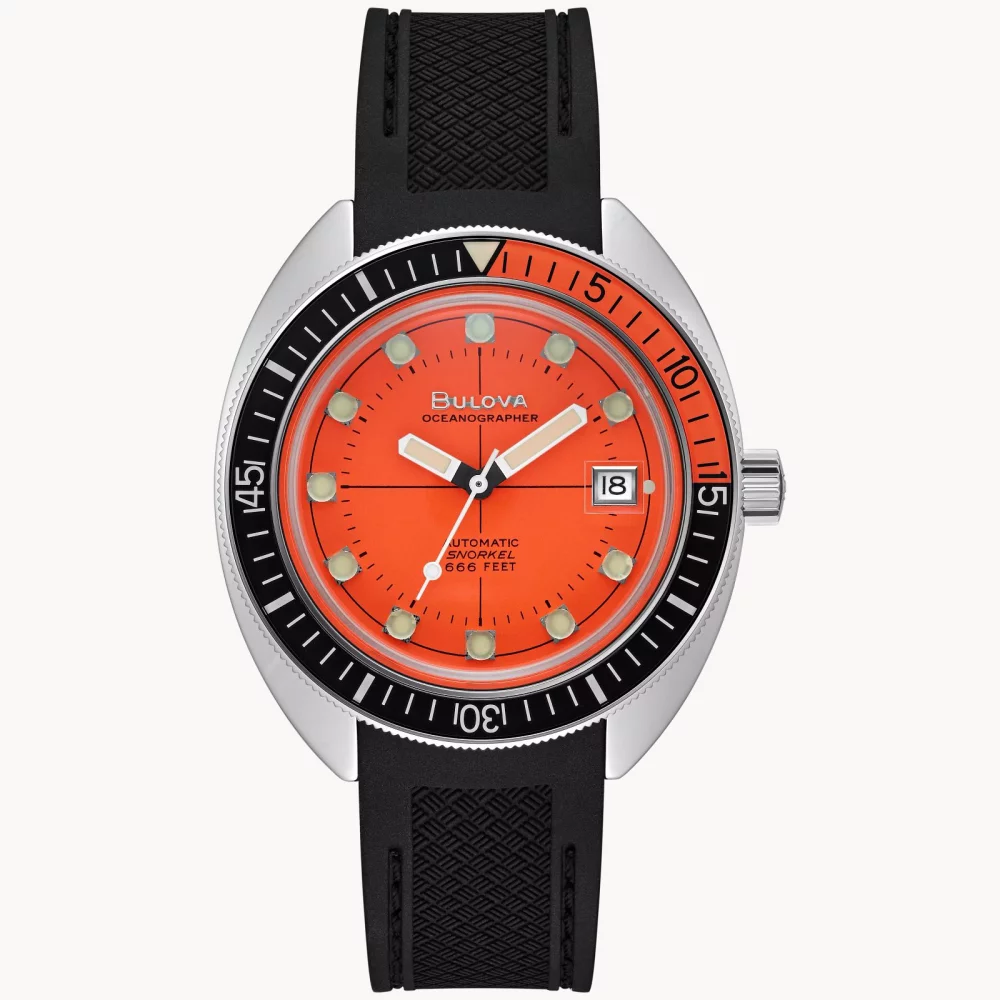 Montre de plongée pour homme de la collection Bulova® Oceanographer avec bracelet en caoutchouc.