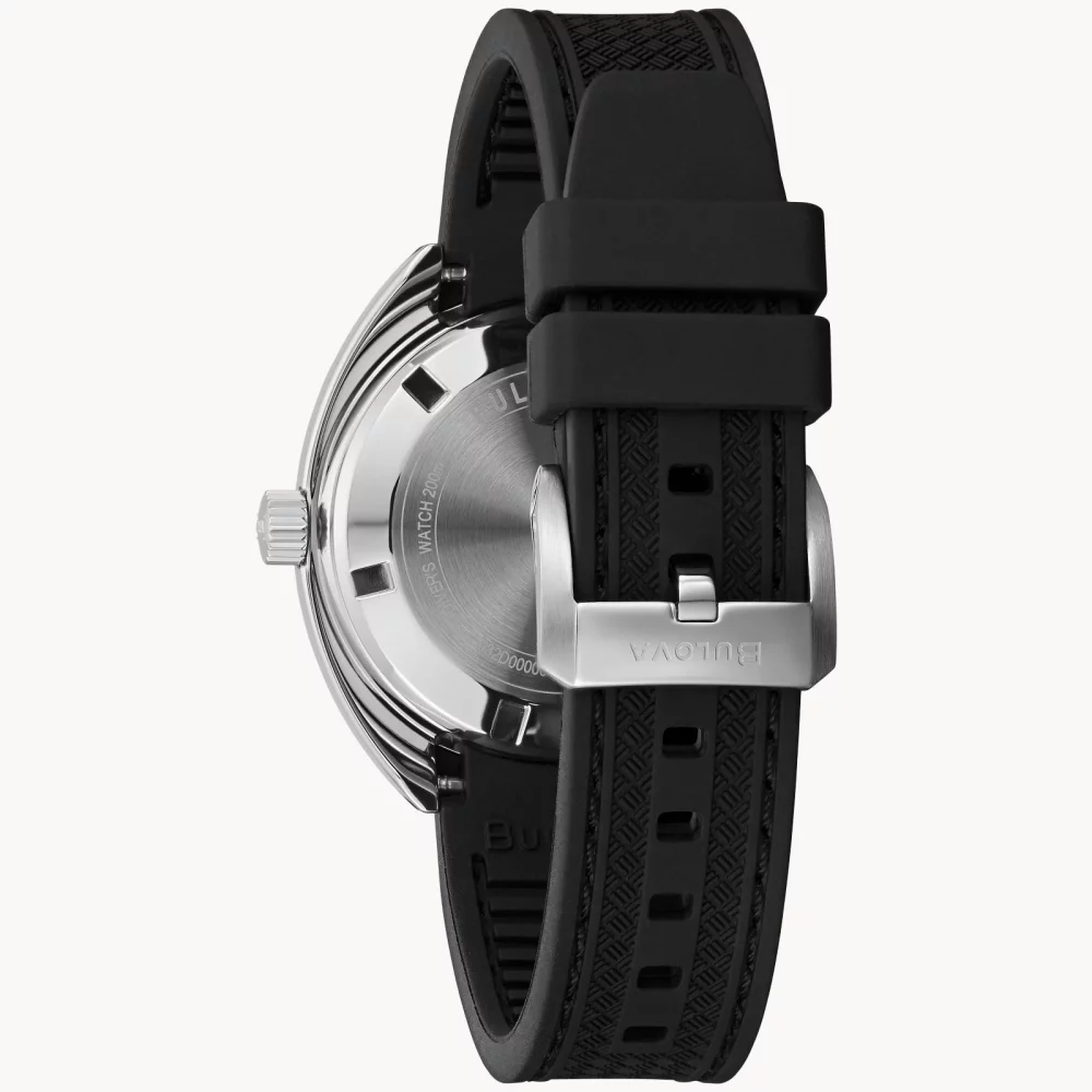 Montre de plongée pour homme de la collection Bulova® Oceanographer avec bracelet en caoutchouc.