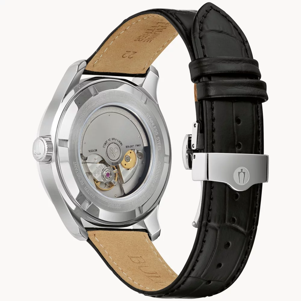 Montre automatique GMT Bulova® Classic Collection pour homme avec cadran argenté et carte du monde