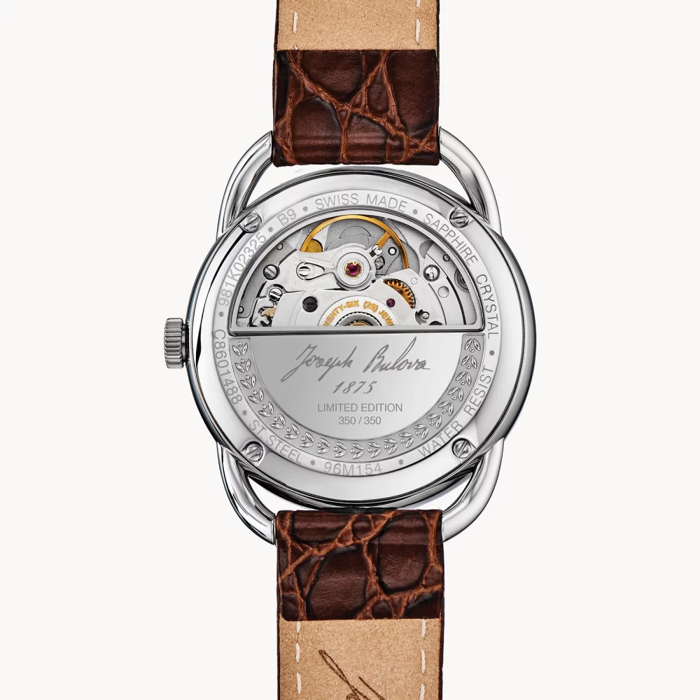 Montre automatique Commodore pour femme de la collection Joseph Bulova® avec bracelet en cuir argenté.