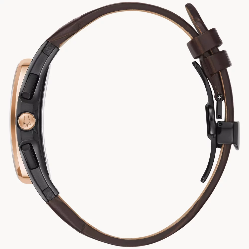 Montre Bulova® CURV Collection pour homme avec bracelet en cuir marron