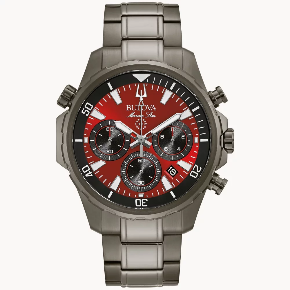 Montre grise pour homme de la collection Bulova® Marine Star® avec cadran rond rouge.