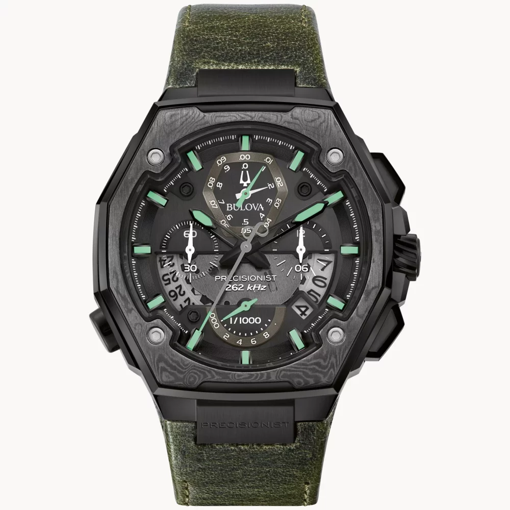 Montre noire pour homme de la collection Bulova® Series X SE avec bracelet en cuir vert.