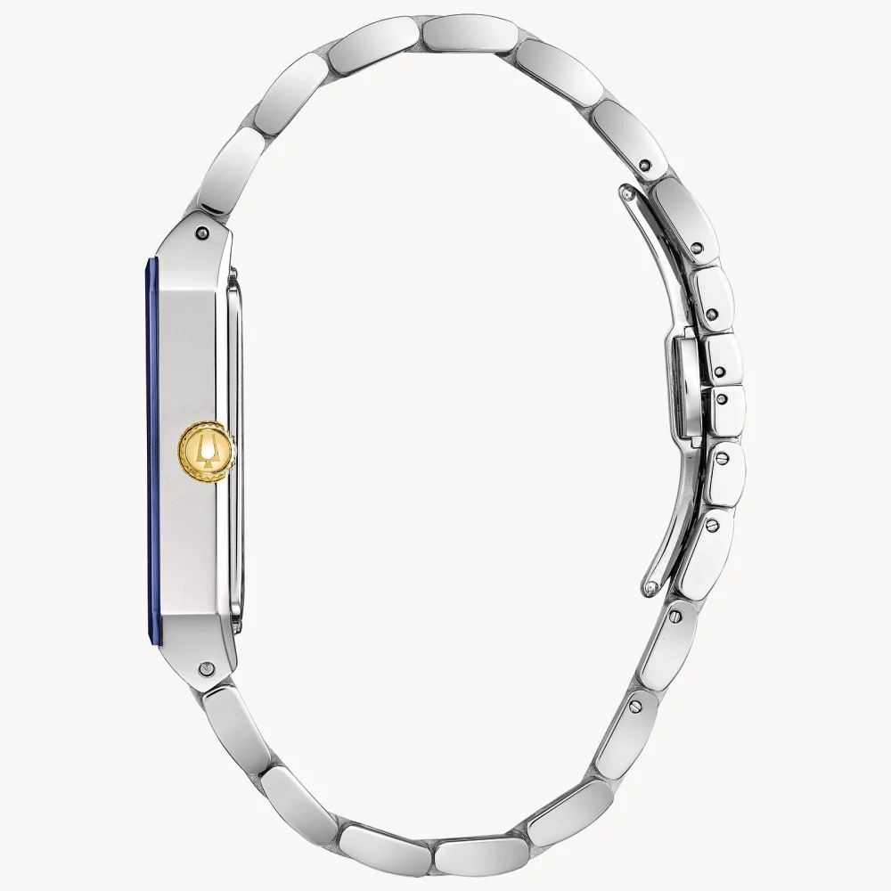 Montre Bulova® Modern Collection pour hommes avec accents dorés et cadran bleu rectangulaire.