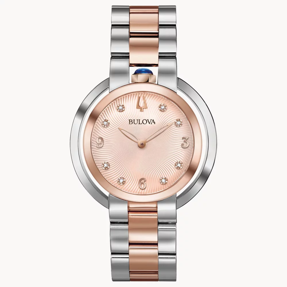 Montre pour femme de la collection Bulova® Rubaiyat en deux tons avec couronne en cabochon.