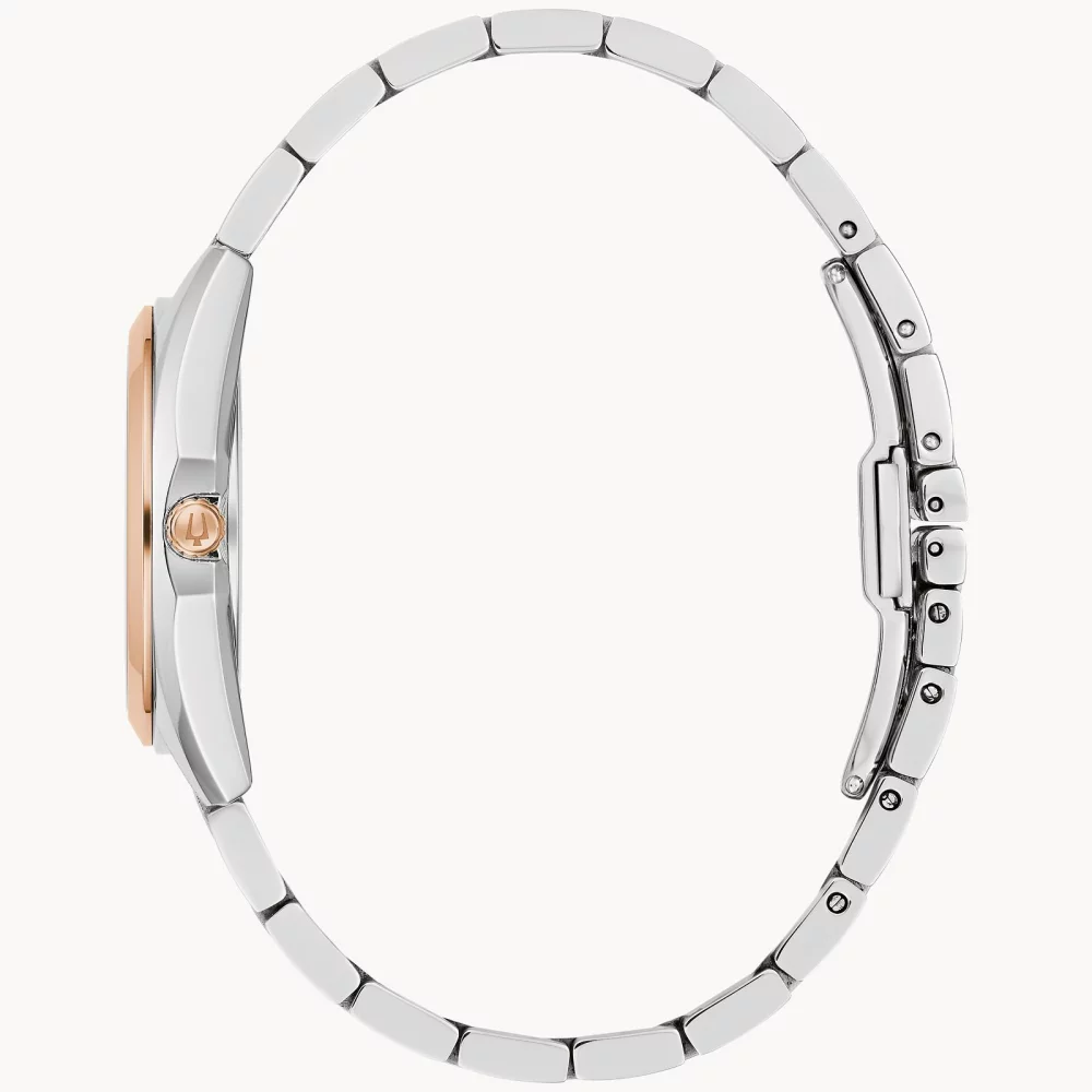 Montre Bulova® Classic Collection pour femmes, modèle Surveyor bicolore avec cadran en nacre.