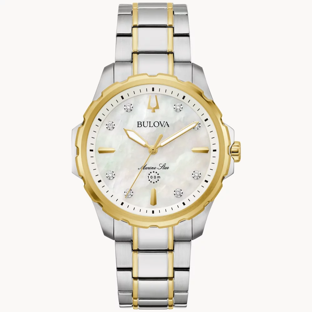 Montre pour femme de la collection Bulova® Marine Star® en deux tons avec cadran en nacre.
