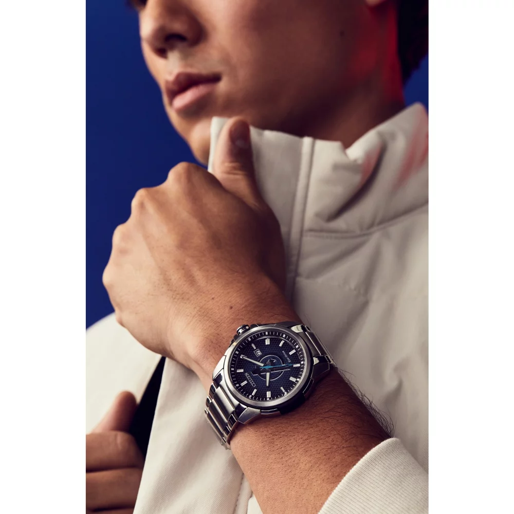 Montre classique Avengers™ en argent pour hommes de la collection Citizen® Marvel®.