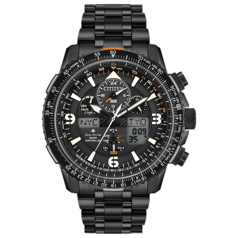 Montre Citizen® Promaster Air Collection pour homme Skyhawk A-T en noir avec des accents orange.