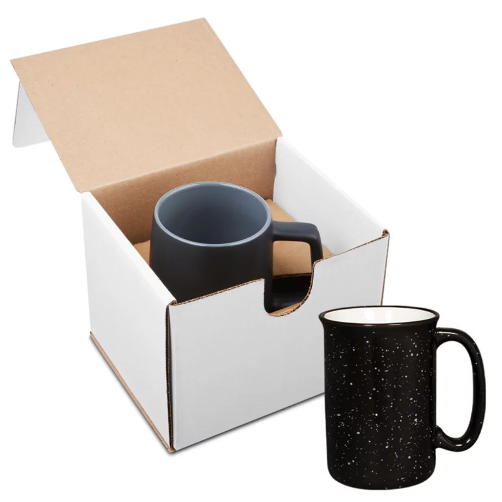 Mug de camping haut de 13 oz. dans un emballage individuel