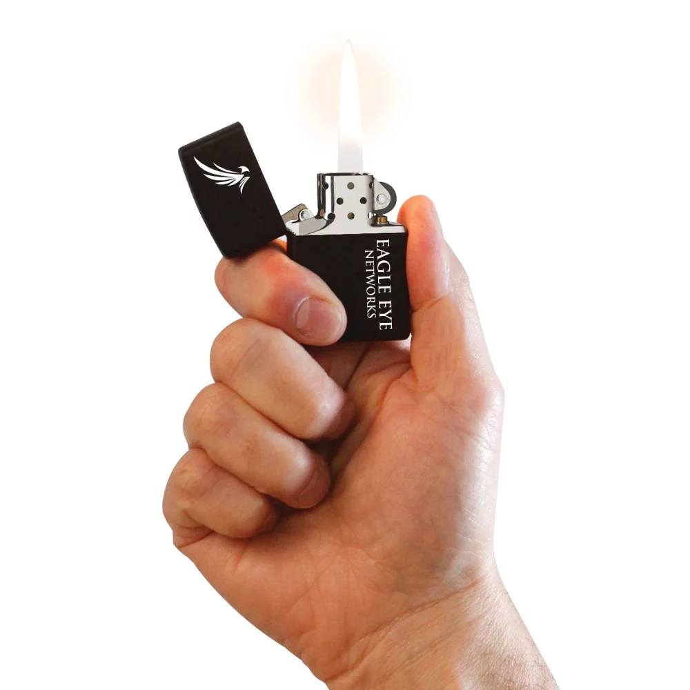Briquet Zippo® coupe-vent noir hautement poli