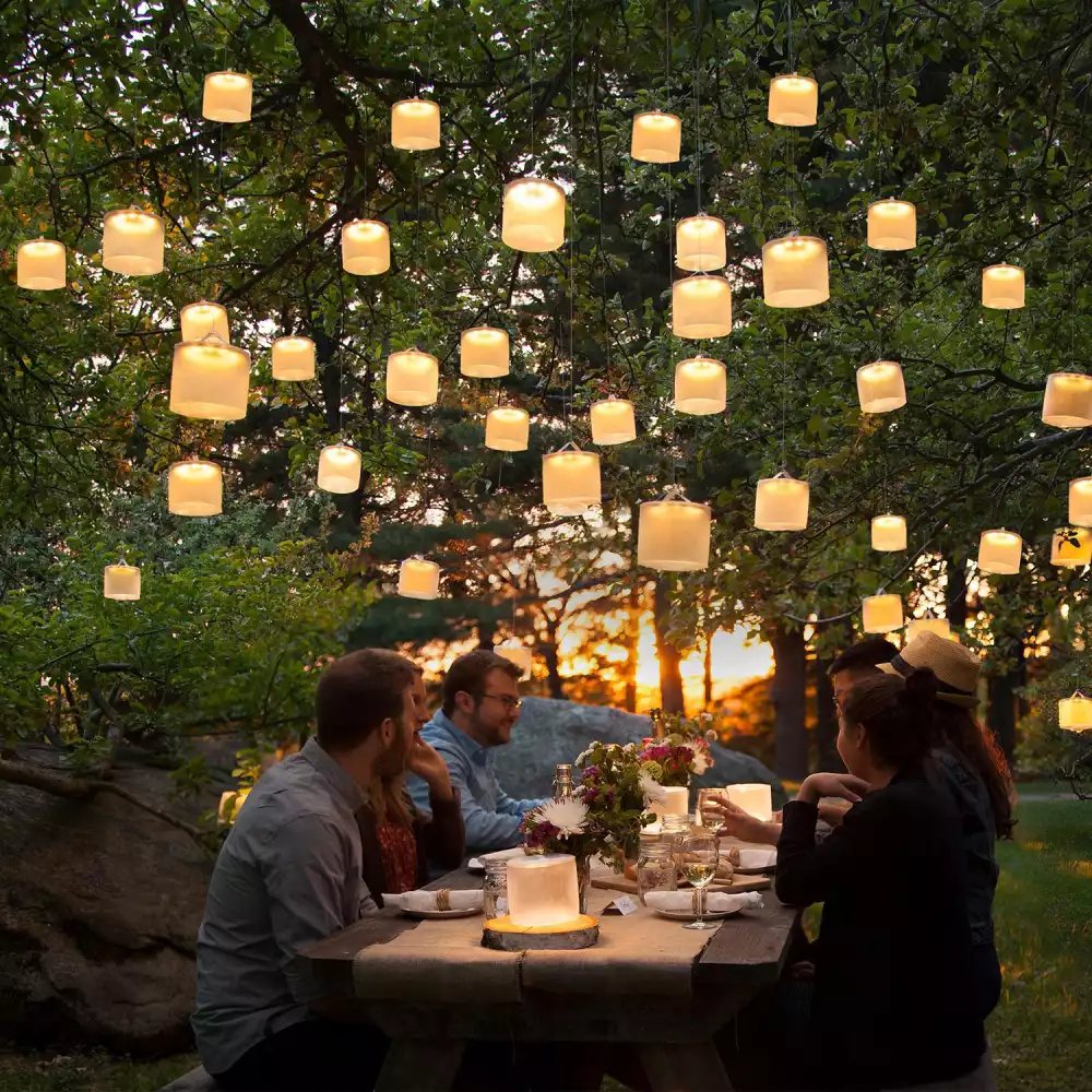 Luci Lux: Solar Inflatable Lantern