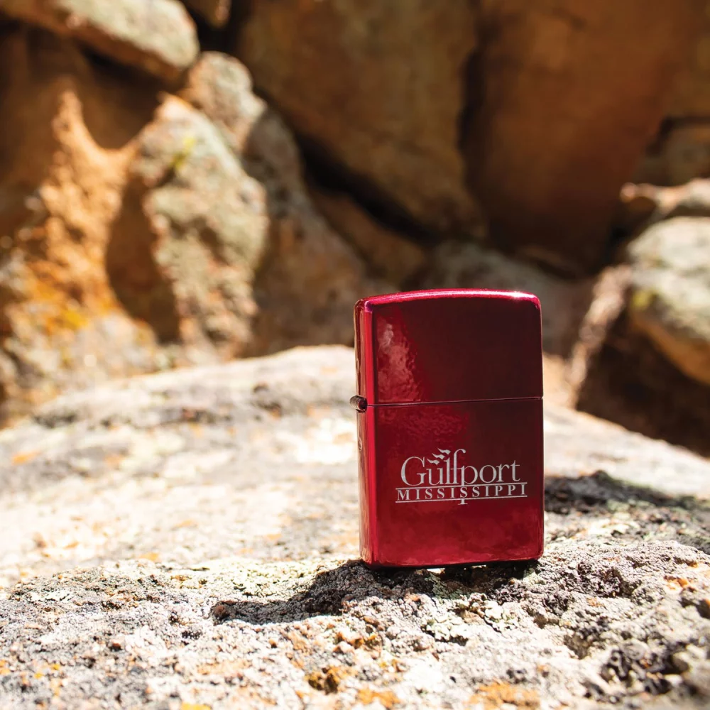 Briquet coupe-vent Zippo® Classic Candy Apple Red™