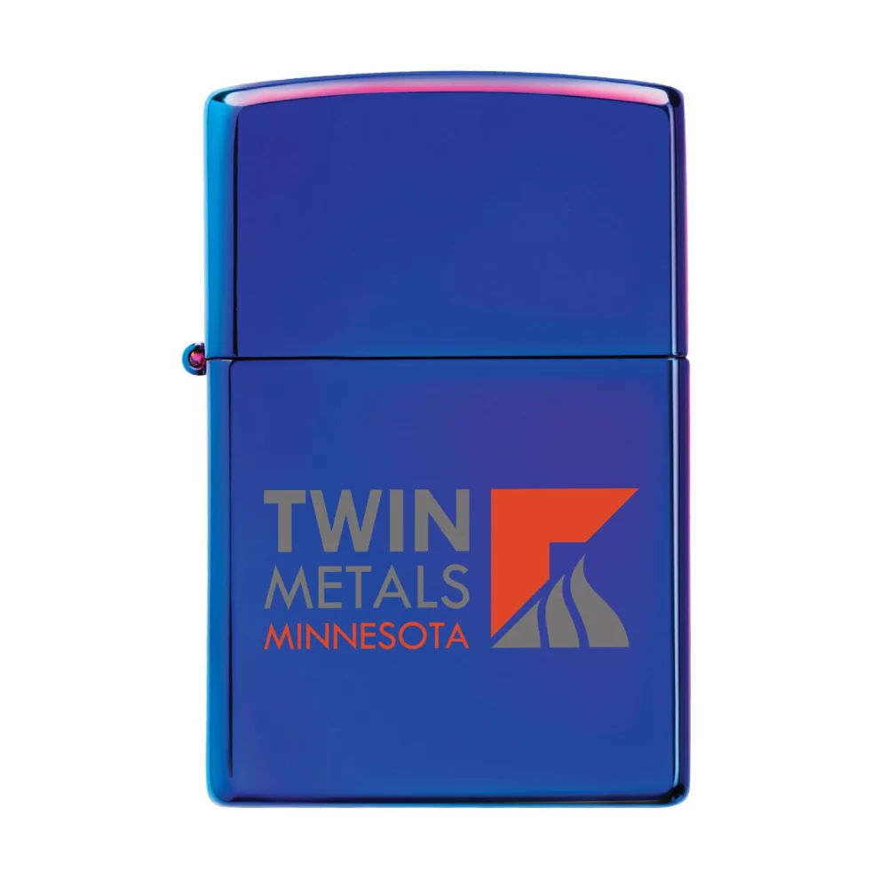 Briquet coupe-vent Zippo® indigo à finition polie.