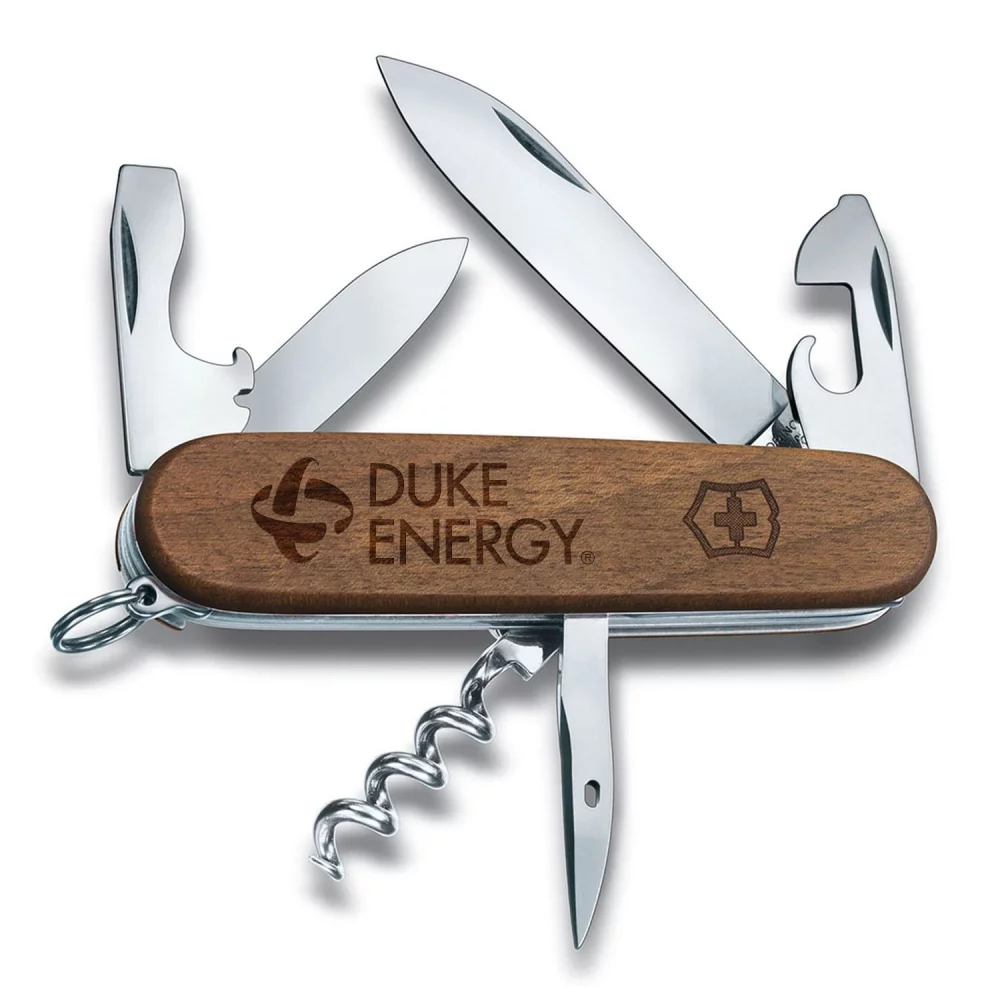 Victorinox® Spartan en bois de noyer