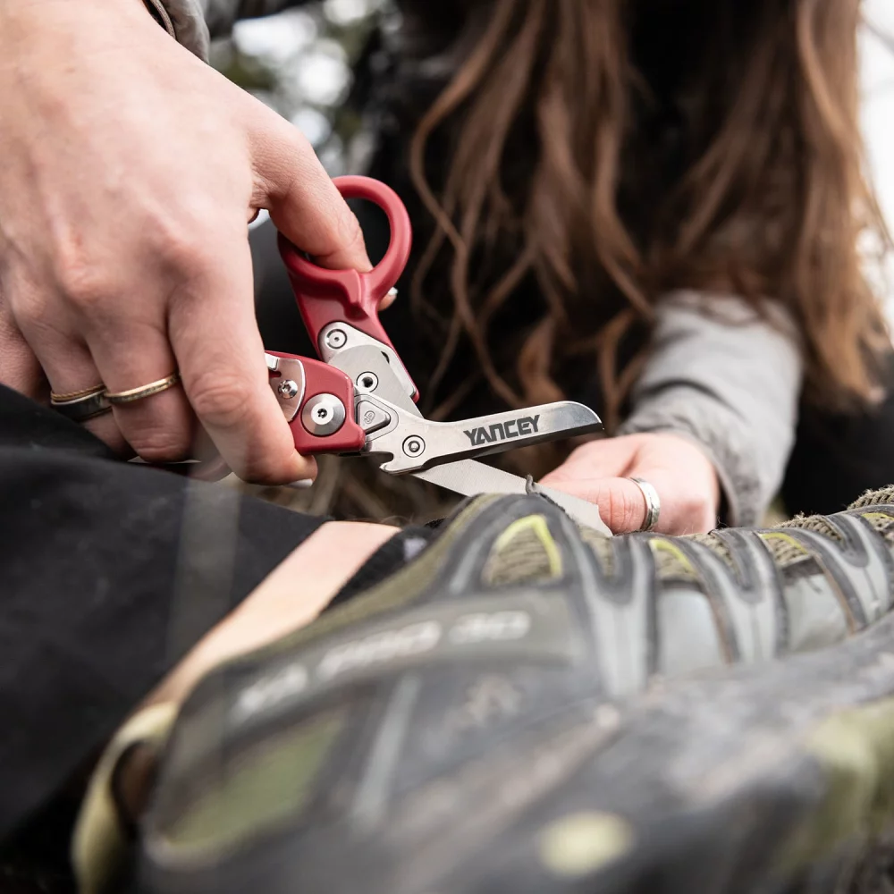 Leatherman® Raptor Response - Rouge