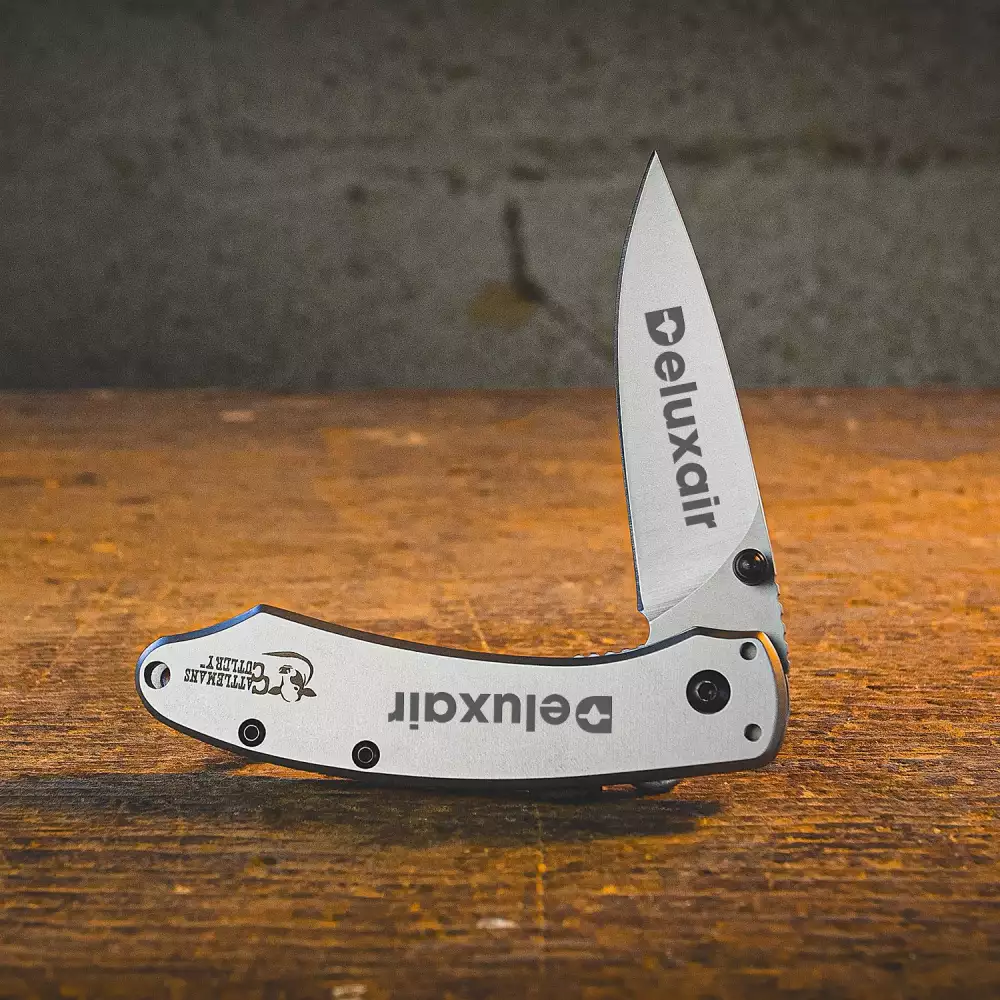 Couteau American Buffalo® à ouverture assistée par faux ressort