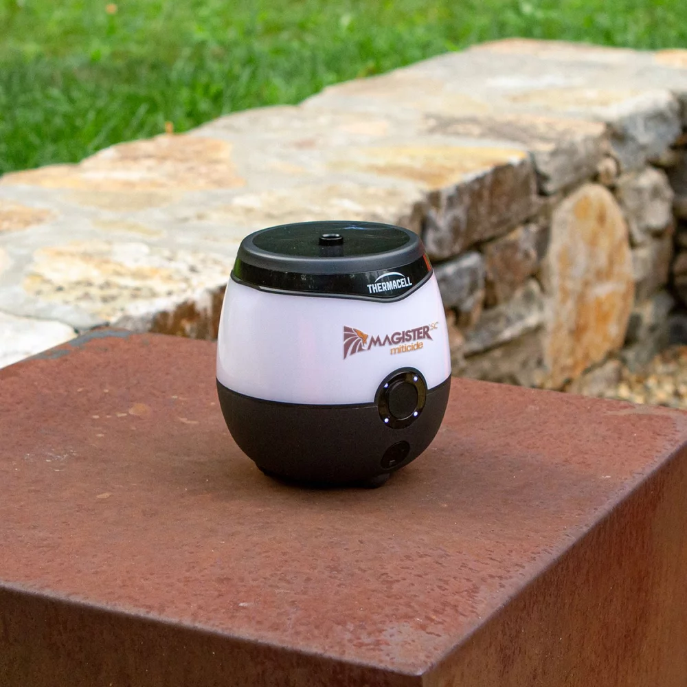 Répulsif contre les moustiques rechargeable Thermacell® + lumière d'ambiance