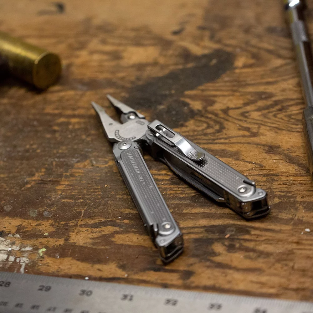 Leatherman® Free™ P2