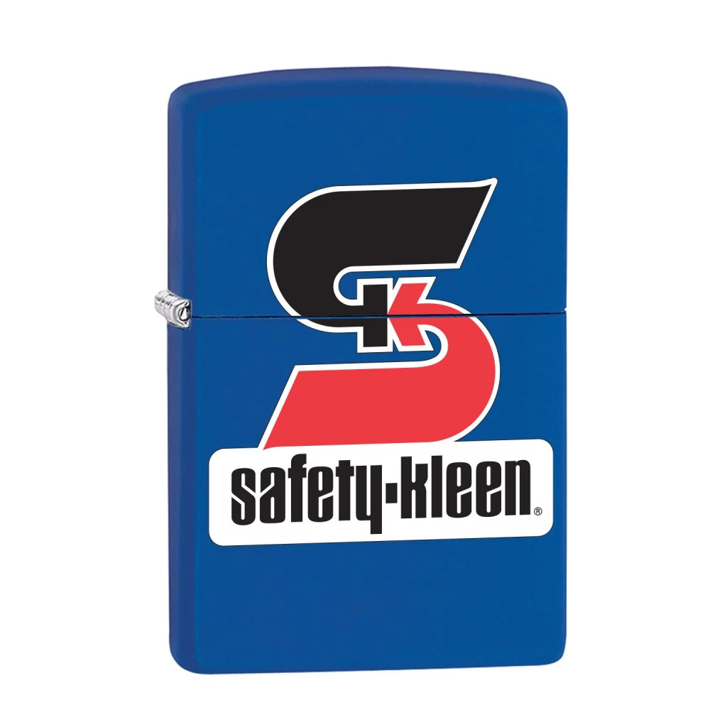 Les briquets Zippo® coupe-vent de couleur mate.