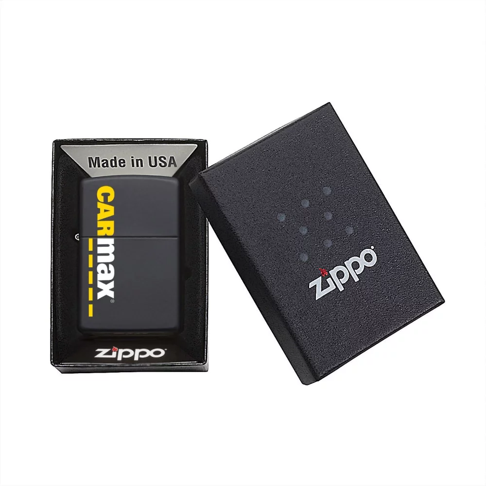 Les briquets Zippo® coupe-vent de couleur mate.
