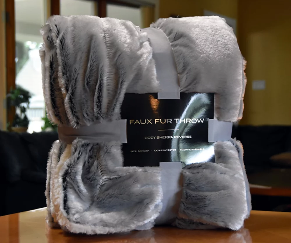 Luxury Faux Fur Fleece Blankets