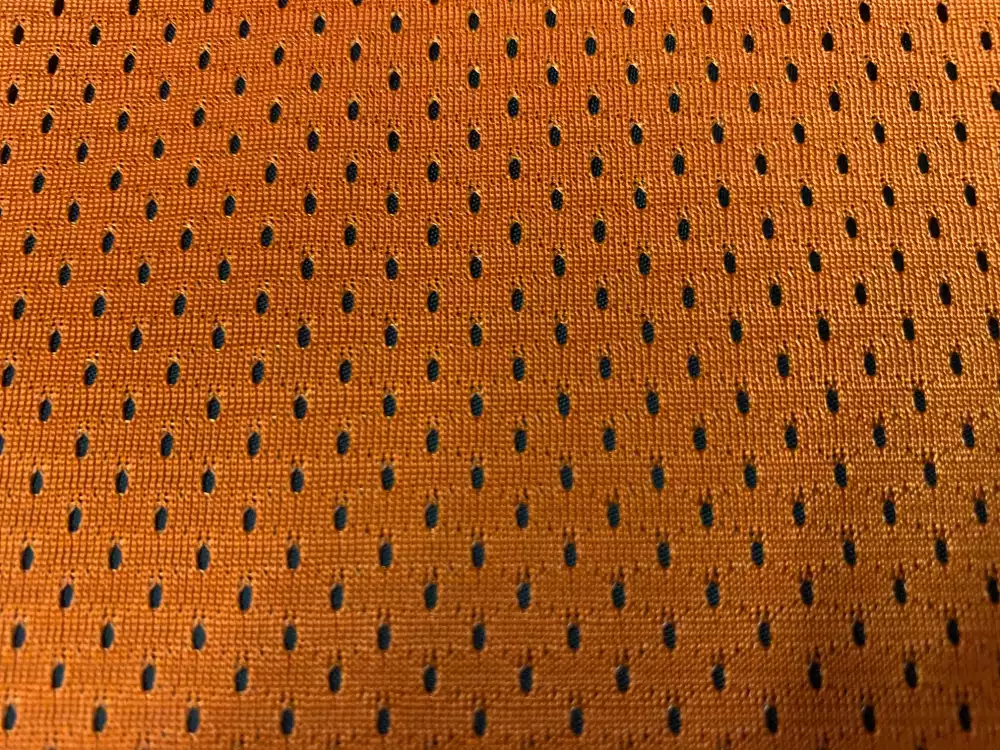 Pinnies de sport de luxe fabriqués au Canada