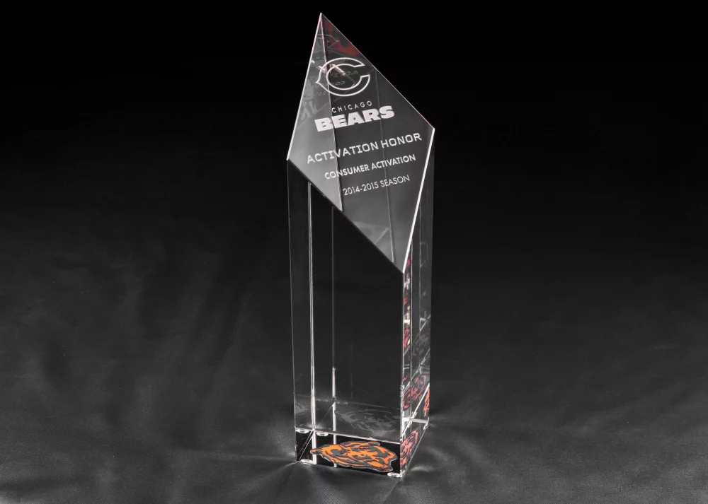 Prix en diamant sculpté en sable de cristal (10 x 2 1/2 x 2 1/2")