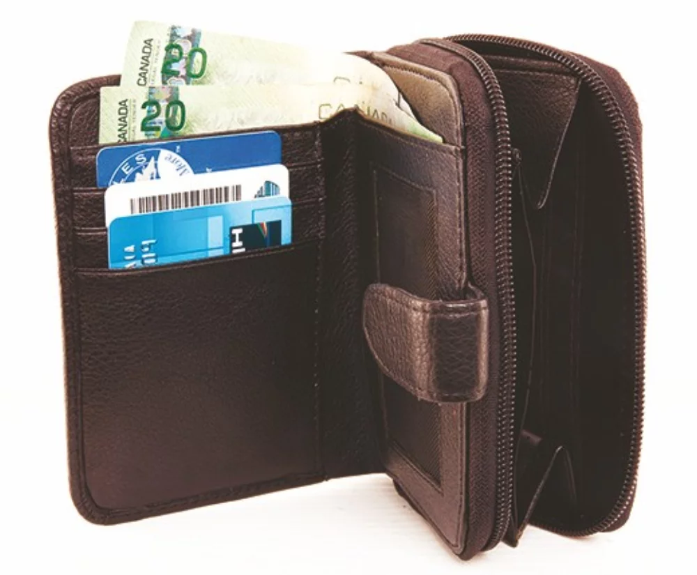 Women's Wallet brown genuine milled leather