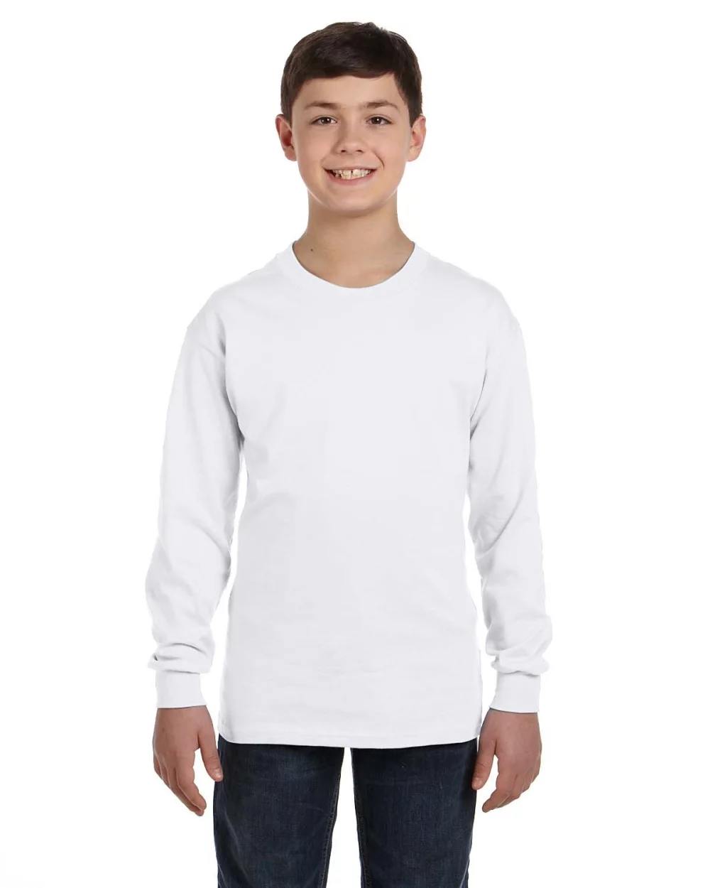 T-shirt à manches longues en coton épais pour jeunes de la marque Gildan.
