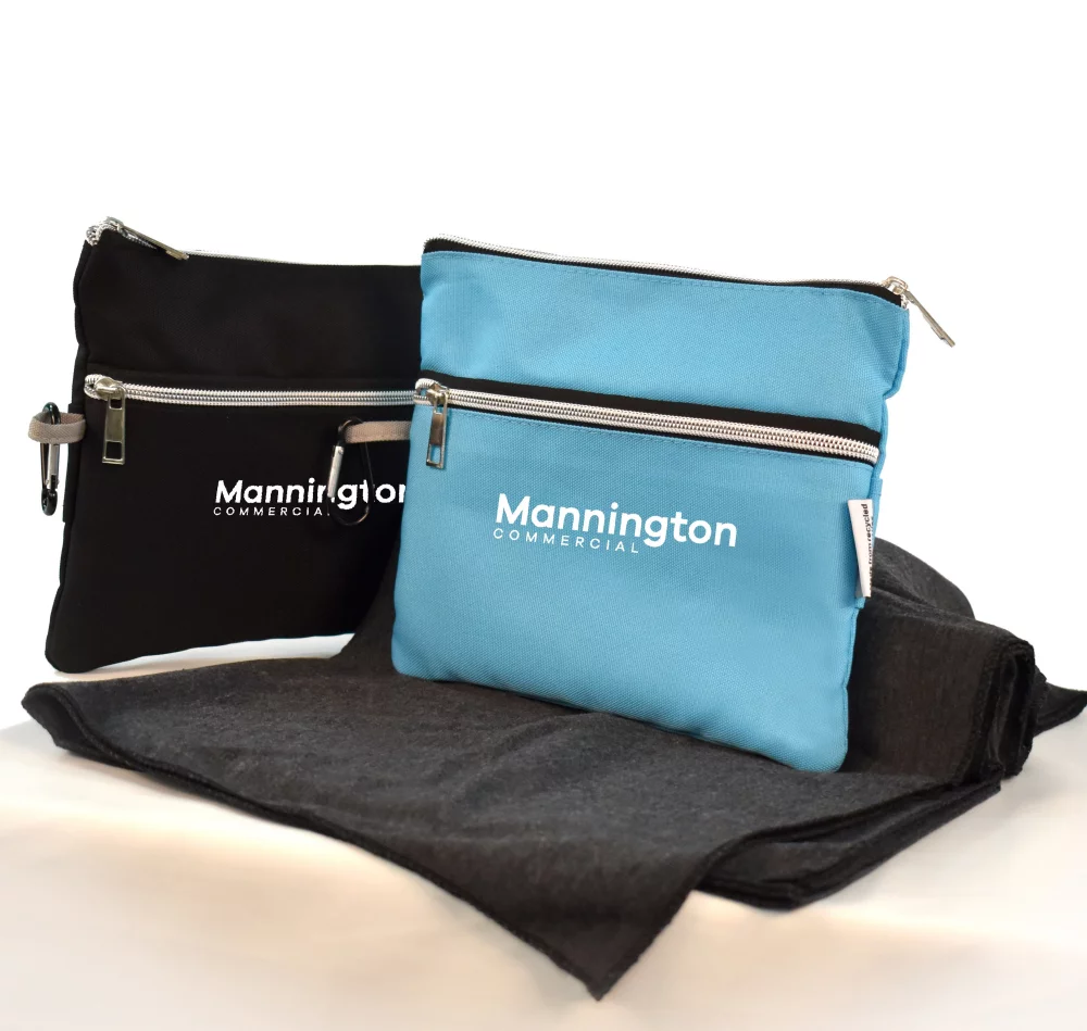 Couverture de voyage avec pochette en RPET recyclé