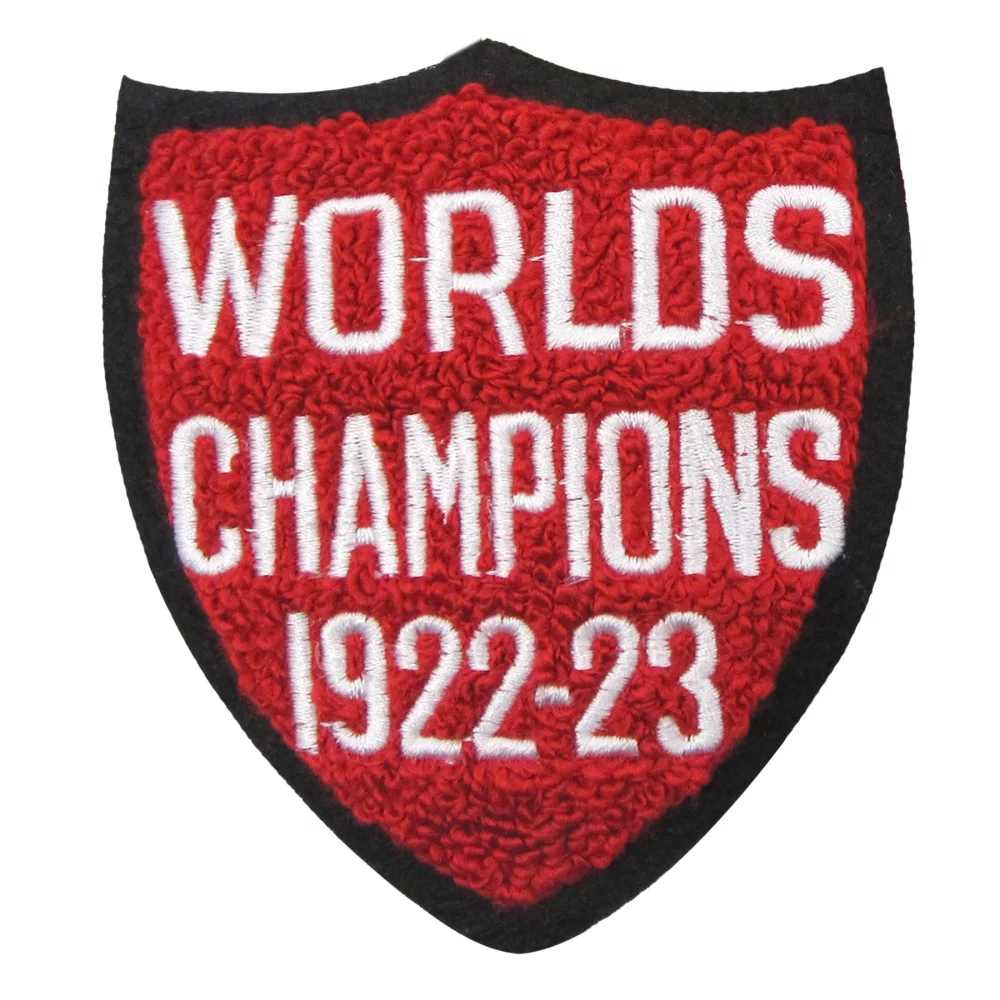 Écussons brodés en chenille