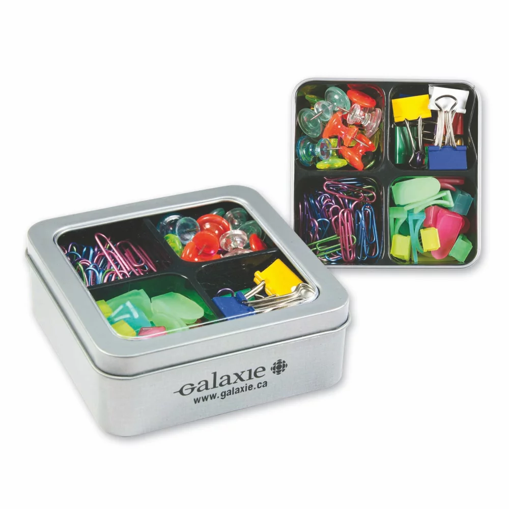 Boîte en étain avec des trombones