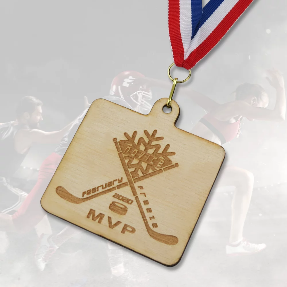 Médaille en bois de forme personnalisée