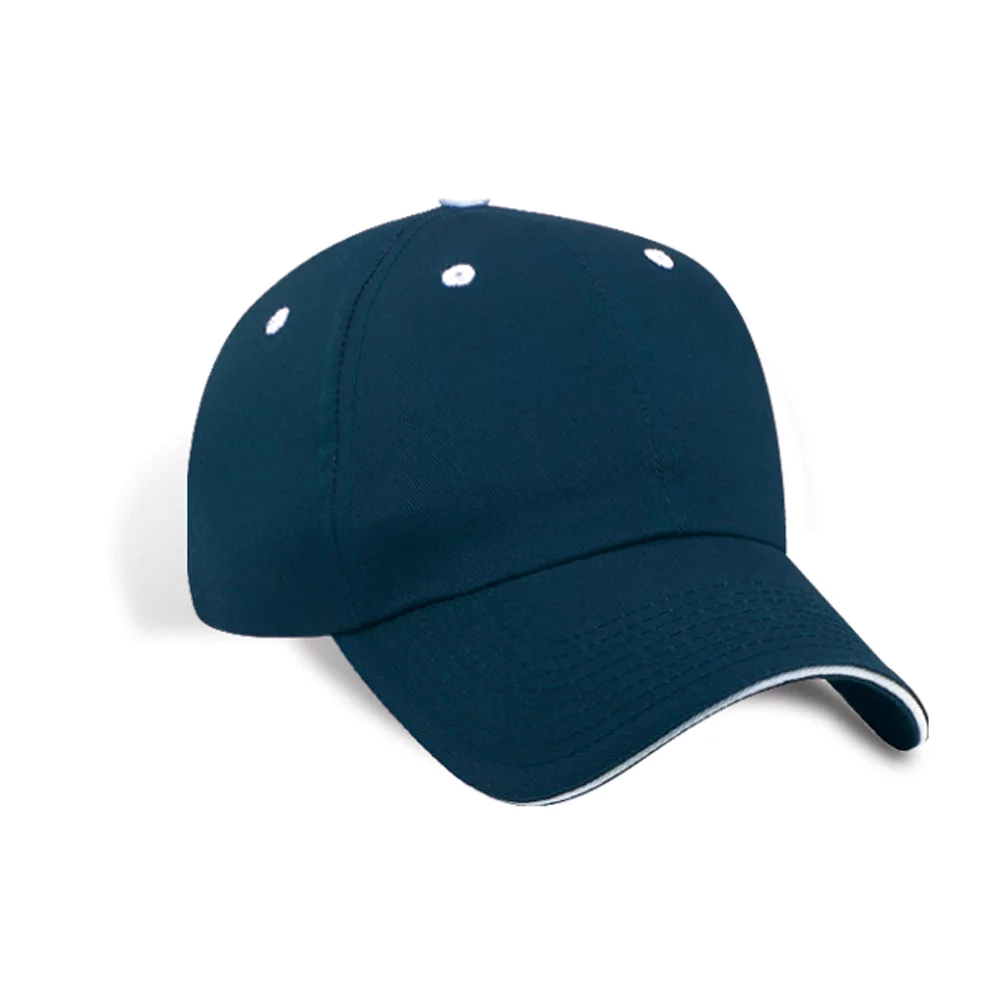 Casquette en sergé de coton non structuré avec œillets contrastants. Bouton et visière sandwich.