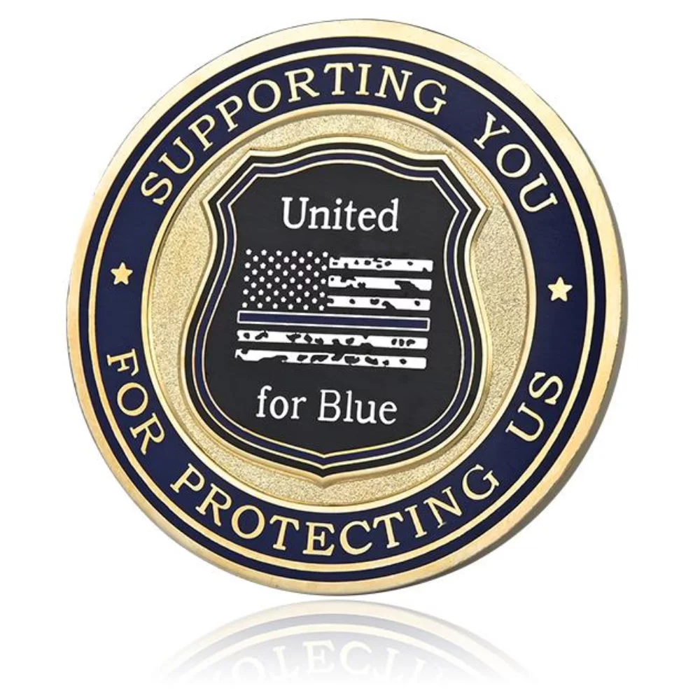 Pièces en émail dur de forme personnalisée de 1,75" (couleur des deux côtés)