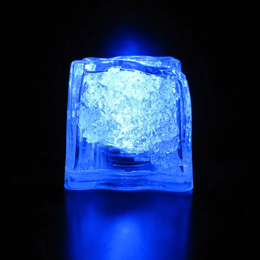 Cube lumineux bleu