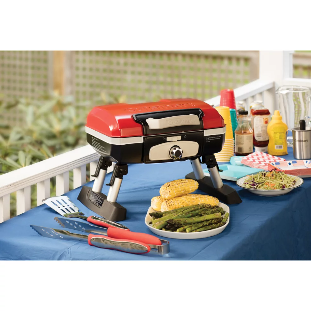 Cuisinart Outdoors® Petite Gourmet Portable Gas Grill - Rouge
