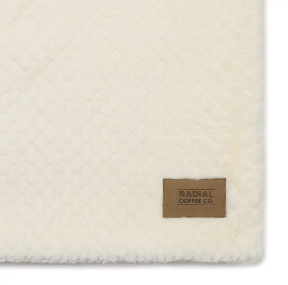 Luxe Nordic Throw Blanket - Cream