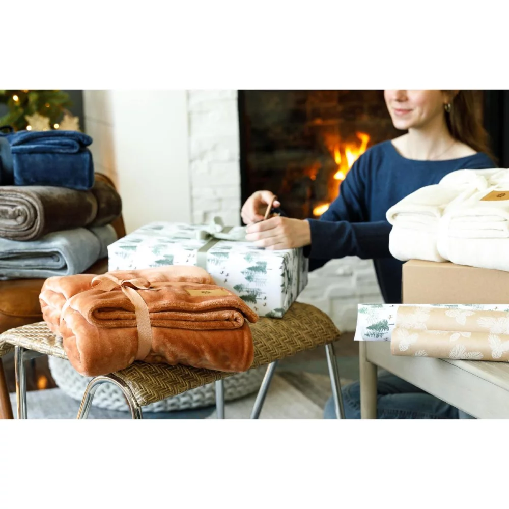 Mink Ever Soft Throw Blanket - Canyon Clay